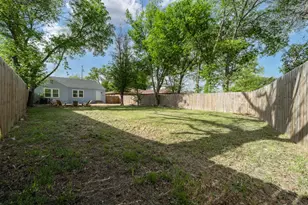 713 E Franklin St, Hillsboro, TX 76645 - Photo 19
