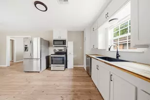 713 E Franklin St, Hillsboro, TX 76645 - Photo 9