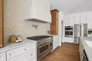 4366 Willow Ln, Dallas, TX 75244 - Photo 21