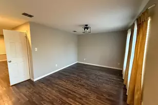 1112 Beaverwood Ln, Crowley, TX 76036 - Photo 9