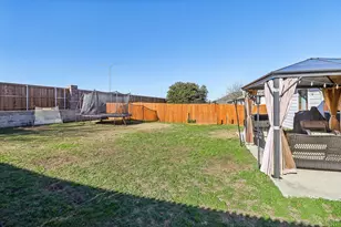 1113 Day Dream Dr, Fort Worth, TX 76052 - Photo 21