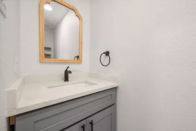 2158 Morning Glory Avenue, Fort Worth, TX 76111 - Photo 23