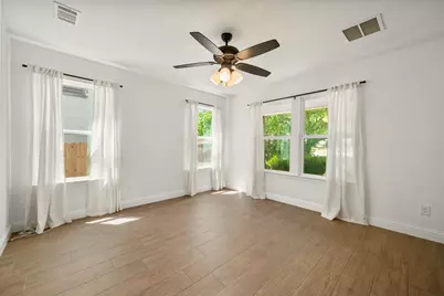 2158 Morning Glory Avenue, Fort Worth, TX 76111 - Photo 13