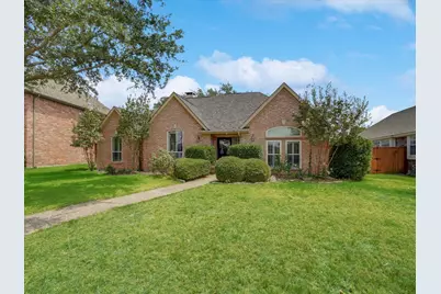 1052 Village Parkway, Coppell, TX 75019 - Photo 1