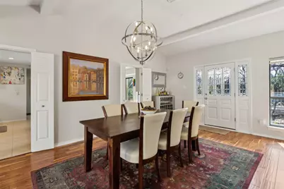 1207 Middlebrook Place, Dallas, TX 75208 - Photo 11