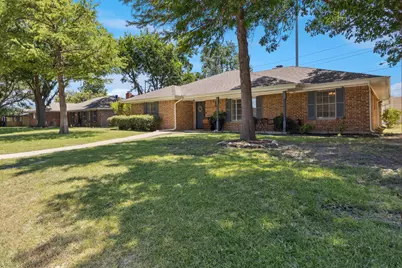 1501 Austrian Road, Grand Prairie, TX 75050 - Photo 3