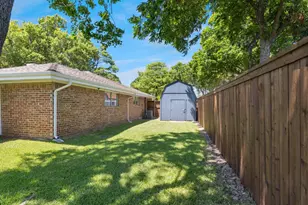 1501 Austrian Rd, Grand Prairie, TX 75050 - Photo 39