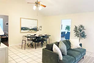 5528 Woodland Hills Dr, Denton, TX 76208 - Photo 7