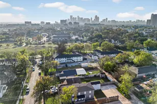 4723 Tremont St, Dallas, TX 75246 - Photo 9