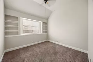 317 Thompson Dr, Van Alstyne, TX 75495 - Photo 23