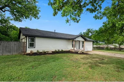 4238 Martin Luther King Freeway, Fort Worth, TX 76119 - Photo 9