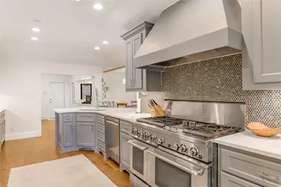 9148 Clearlake Drive, Dallas, TX 75225 - Photo 11