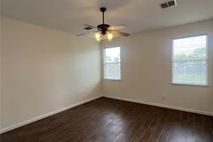 2323 Dogwood Dr, Little Elm, TX 75068 - Photo 9