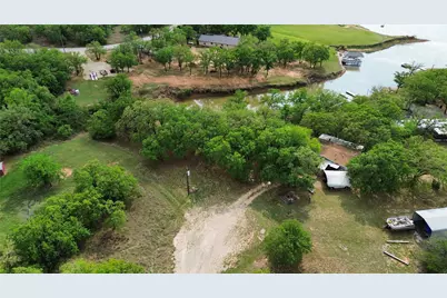 8 Iowa Court, Nocona, TX 76255 - Photo 5