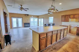 688 Alamo Rd, Montague, TX 76251 - Photo 3