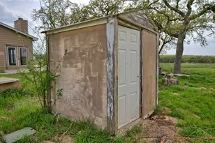 688 Alamo Rd, Montague, TX 76251 - Photo 15