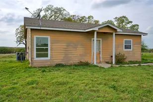 688 Alamo Rd, Montague, TX 76251 - Photo 1
