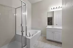 915 Seider Ln, Grand Prairie, TX 75052 - Photo 11