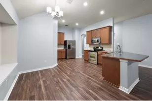 915 Seider Ln, Grand Prairie, TX 75052 - Photo 5