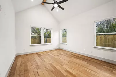 1931 Muncie Avenue, Dallas, TX 75212 - Photo 15