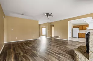 100 Pinnacle Cir, Aledo, TX 76008 - Photo 9