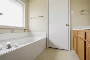 100 Pinnacle Cir, Aledo, TX 76008 - Photo 17