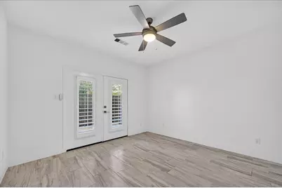 2201 Southwick Drive, Lewisville, TX 75067 - Photo 13