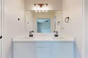 5213 Mimi Ct, Dallas, TX 75211 - Photo 17