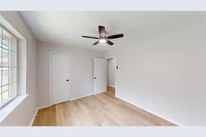 5213 Mimi Court, Dallas, TX 75211 - Photo 21