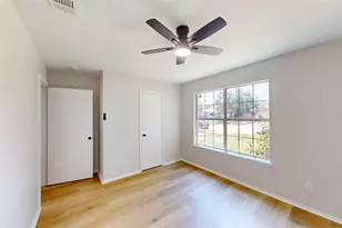 5213 Mimi Ct, Dallas, TX 75211 - Photo 19