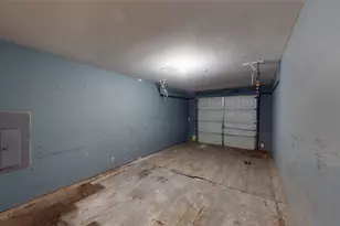 5213 Mimi Ct, Dallas, TX 75211 - Photo 25