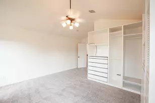 8204 Tavaros Dr, Plano, TX 75024 - Photo 33