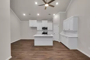 128 Morris Ct, McGregor, TX 76657 - Photo 5