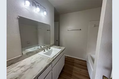 1008 Poplar Street #1010, Benbrook, TX 76126 - Photo 9