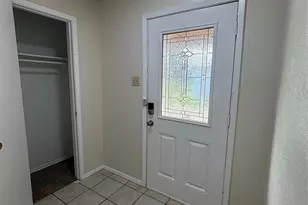 1008 Poplar St, Benbrook, TX 76126 - Photo 3