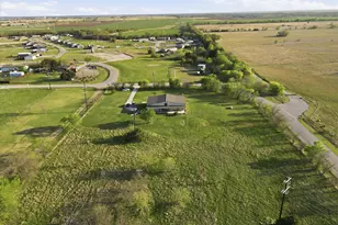 11110 Old Stoney Rd, Ponder, TX 76259 - Photo 33