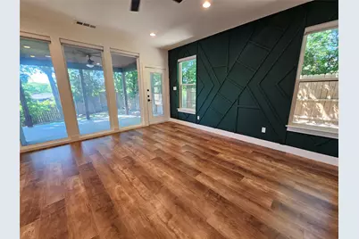 2374 Southwood Drive, Dallas, TX 75224 - Photo 17