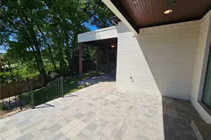 2374 Southwood Dr, Dallas, TX 75224 - Photo 37