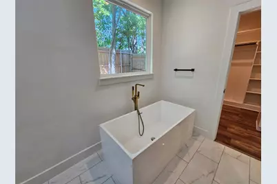 2374 Southwood Drive, Dallas, TX 75224 - Photo 21