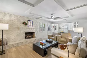 9933 Vistadale Dr, Dallas, TX 75238 - Photo 11