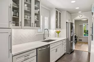 9933 Vistadale Dr, Dallas, TX 75238 - Photo 9