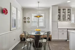 9933 Vistadale Dr, Dallas, TX 75238 - Photo 11