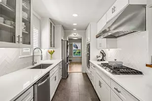 9933 Vistadale Dr, Dallas, TX 75238 - Photo 9