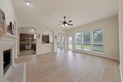 8118 La Frontera Trail, Arlington, TX 76002 - Photo 5