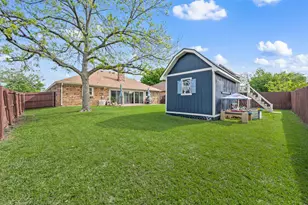 7524 Dana Ln, North Richland Hills, TX 76182 - Photo 37