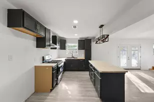 714 Colgate Cir, Garland, TX 75042 - Photo 5