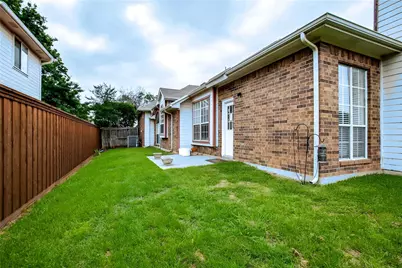 3306 Ashleaf Drive, Carrollton, TX 75007 - Photo 25