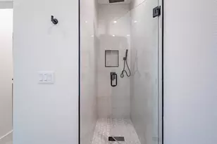 1614 N Fitzhugh Ave, Dallas, TX 75204 - Photo 15