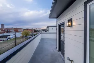 1614 N Fitzhugh Ave, Dallas, TX 75204 - Photo 23