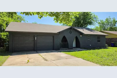 6432 Summit Ridge Drive, Watauga, TX 76148 - Photo 1